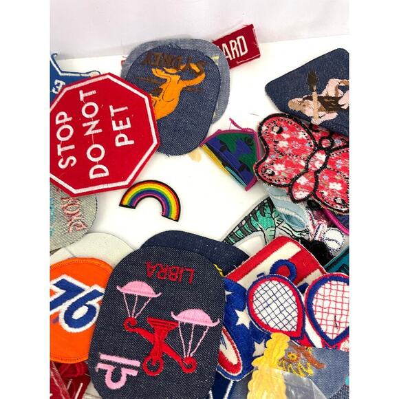 150 PC Assorted Sewing Applique Patches Iron on Sew On NEW Mixed Sequin Crafting - Picture 3 of 16